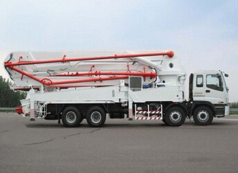 concrete boom pump