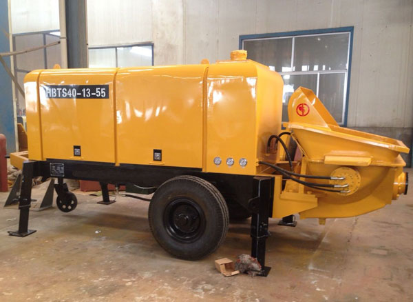 mini concrete pump